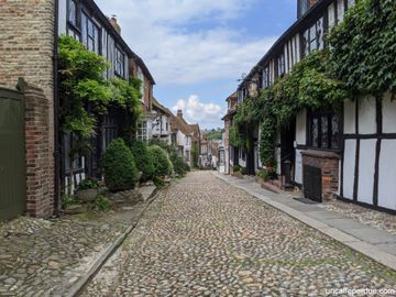 Mermaid Street, em Rye, na Inglaterra.