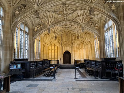Divinity School, em Oxford. Reconhece a "enfermaria de Hogwarts"?