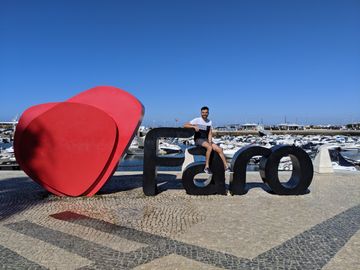 Logo de Faro