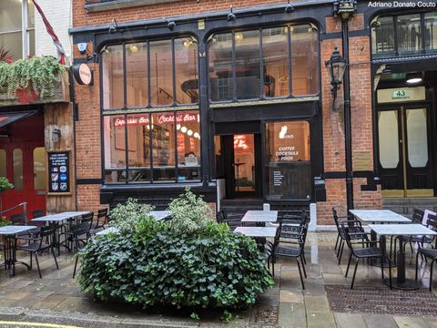 Fachada do Covent Garden Grind.
