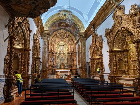 Igreja de Nossa Senhora do Carmo, Faro - Algarve, Portugal. Foto por Adriano Donato Couto.