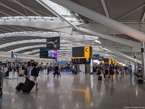 Terminal 5 do Aeroporto London Heathrow.